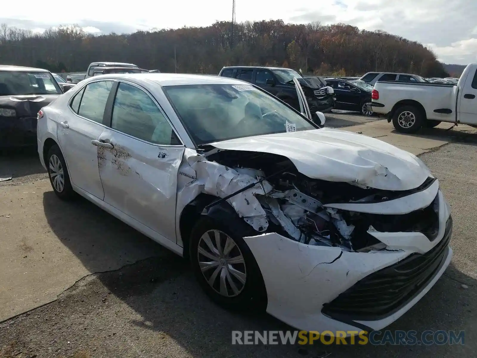 9 Photograph of a damaged car 4T1C31AK6LU527298 TOYOTA CAMRY 2020