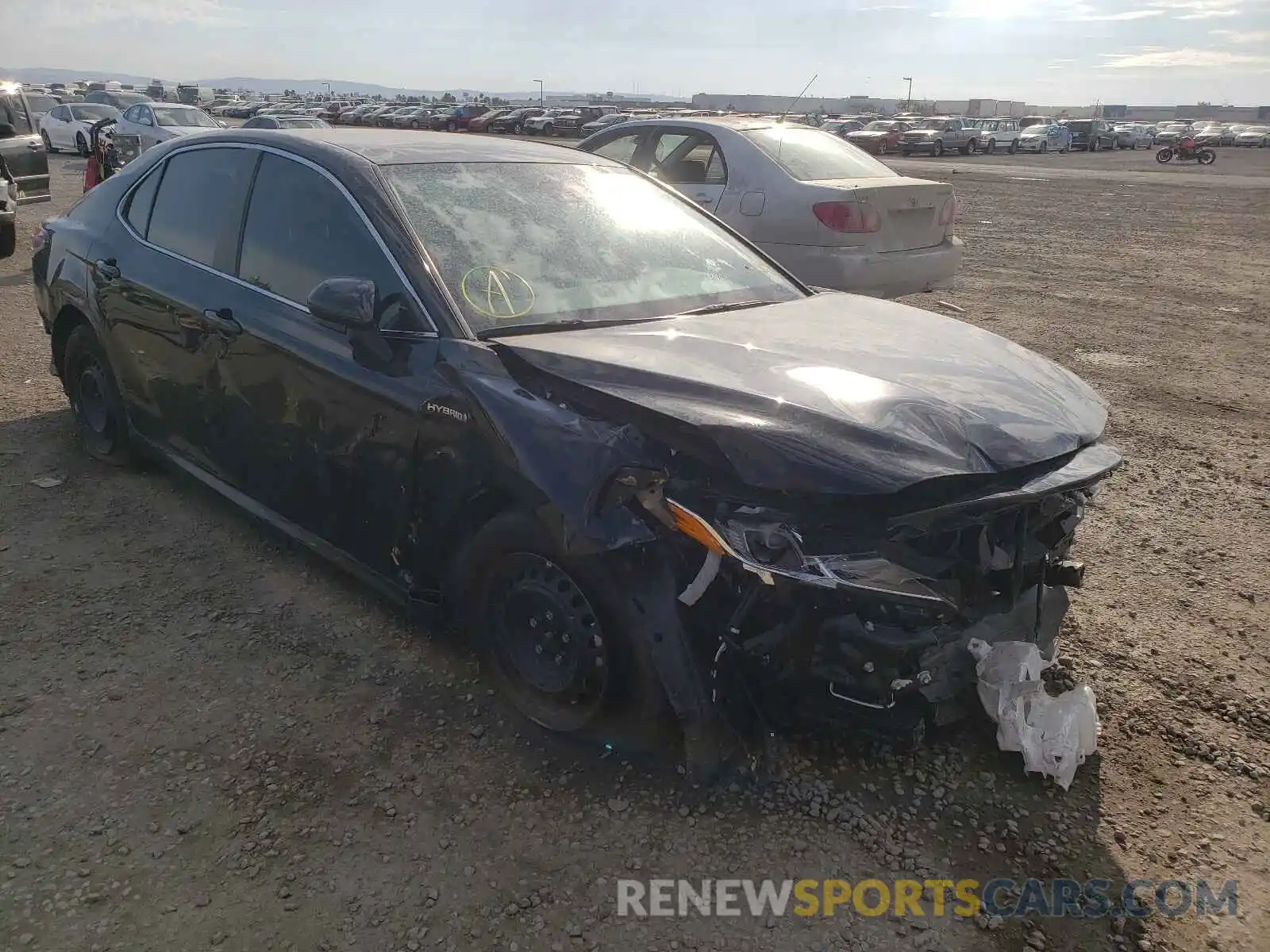 1 Photograph of a damaged car 4T1C31AK6LU529973 TOYOTA CAMRY 2020