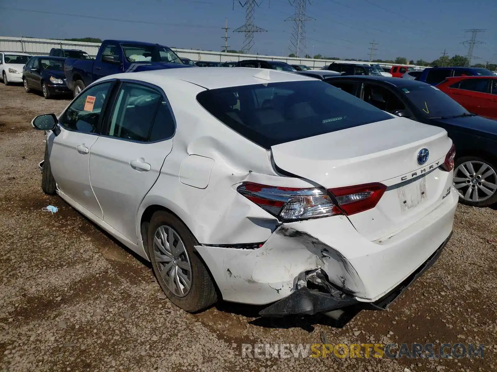 3 Photograph of a damaged car 4T1C31AK6LU536163 TOYOTA CAMRY 2020