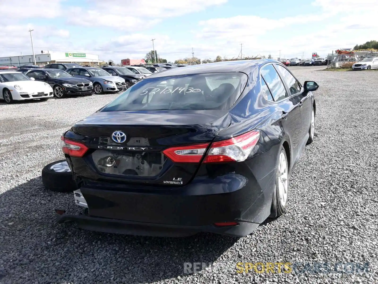 4 Photograph of a damaged car 4T1C31AK7LU521106 TOYOTA CAMRY 2020