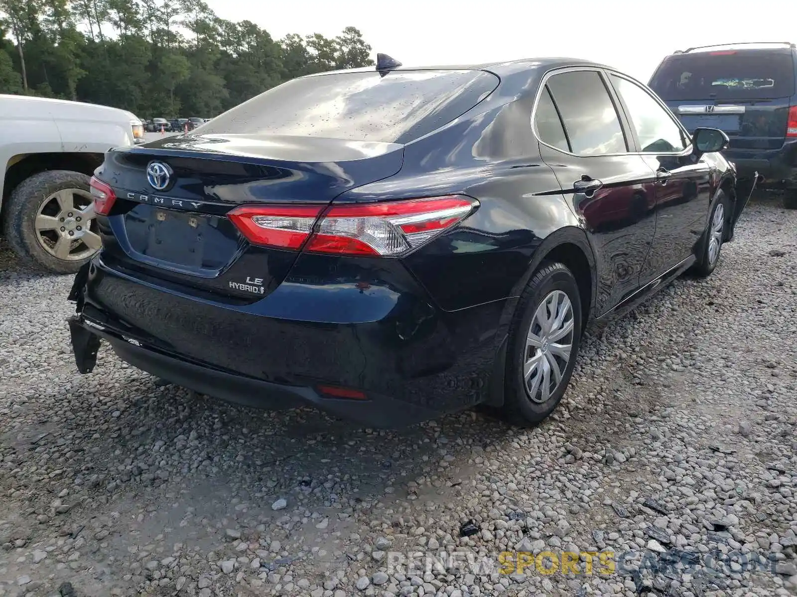 4 Photograph of a damaged car 4T1C31AK7LU521784 TOYOTA CAMRY 2020