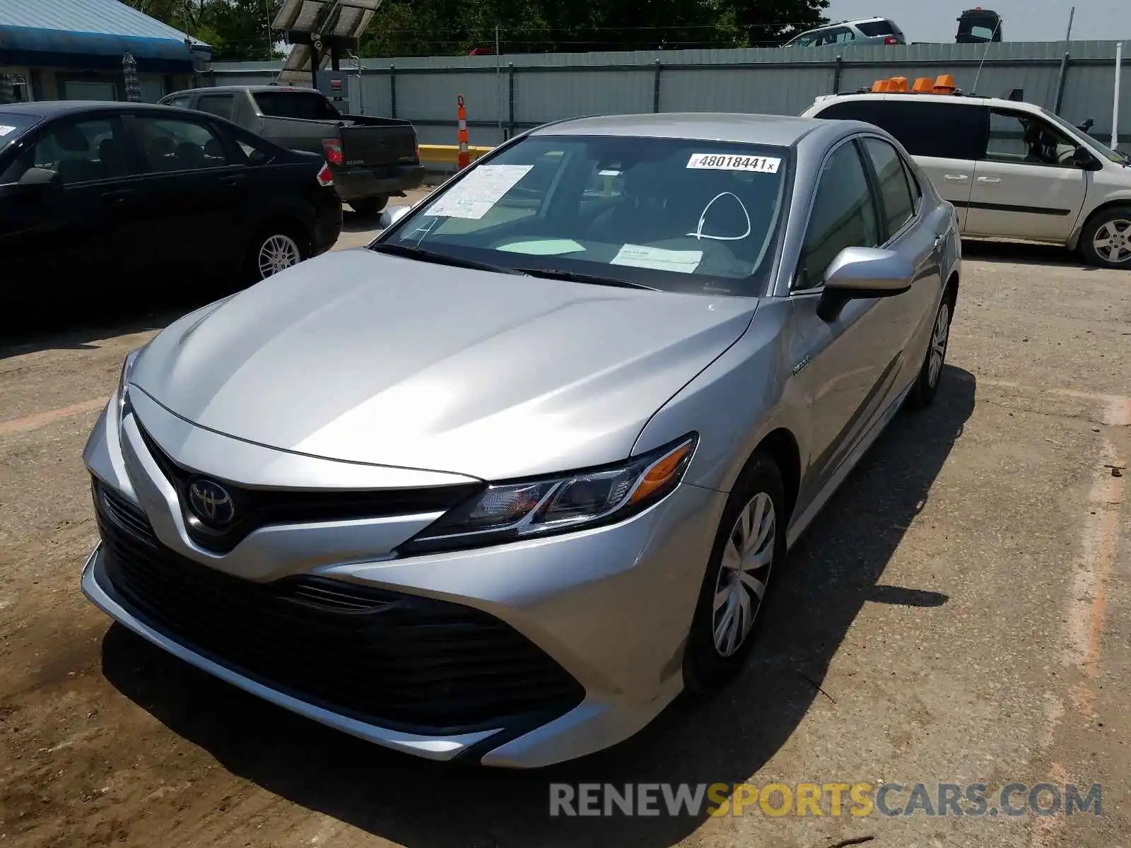 2 Photograph of a damaged car 4T1C31AK7LU523910 TOYOTA CAMRY 2020