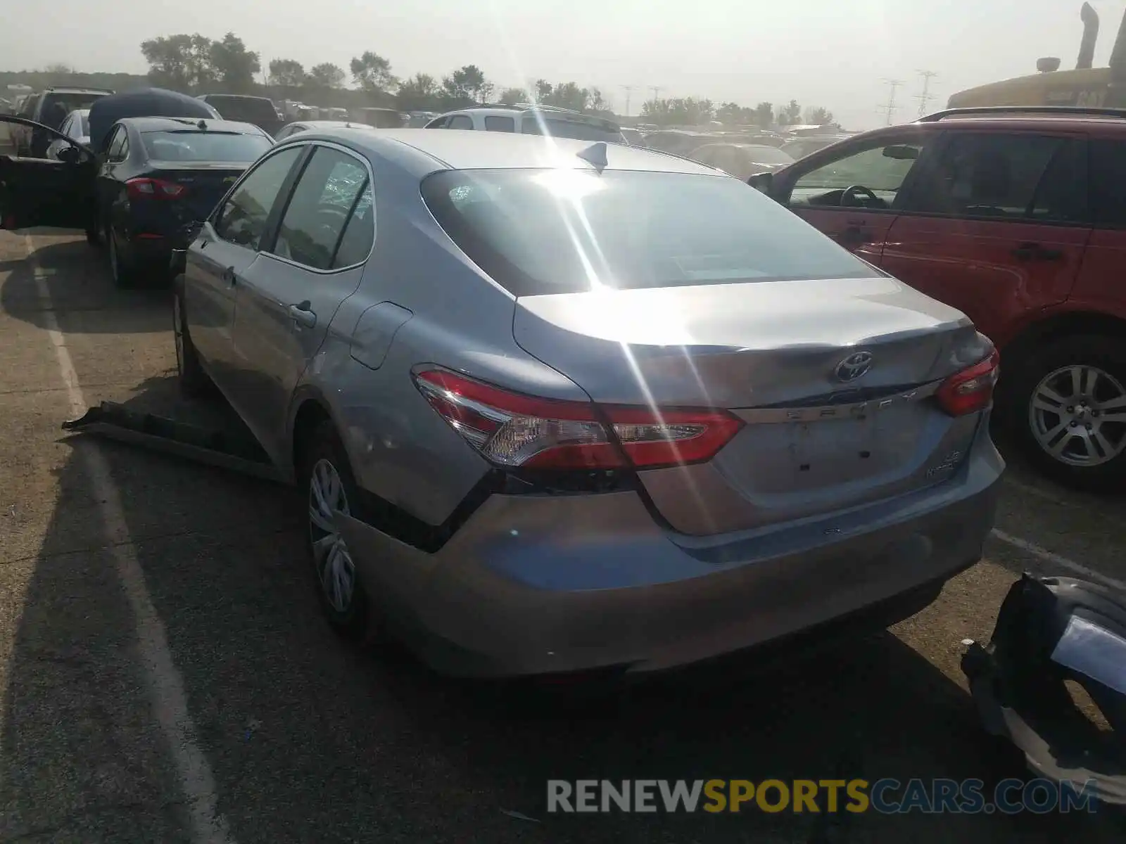 3 Photograph of a damaged car 4T1C31AK7LU524216 TOYOTA CAMRY 2020