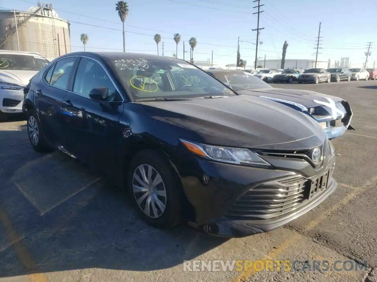 1 Photograph of a damaged car 4T1C31AK7LU533885 TOYOTA CAMRY 2020