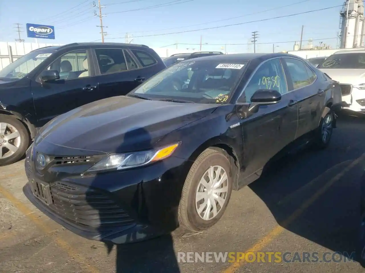 2 Photograph of a damaged car 4T1C31AK7LU533885 TOYOTA CAMRY 2020