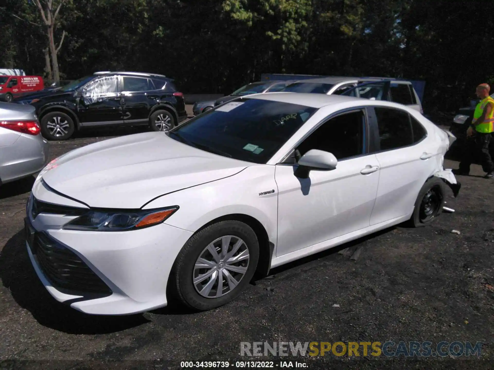 2 Photograph of a damaged car 4T1C31AK7LU535619 TOYOTA CAMRY 2020