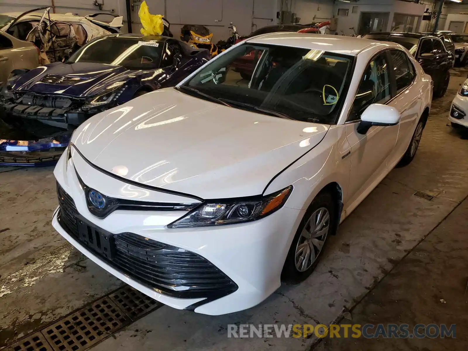 2 Photograph of a damaged car 4T1C31AK7LU539511 TOYOTA CAMRY 2020