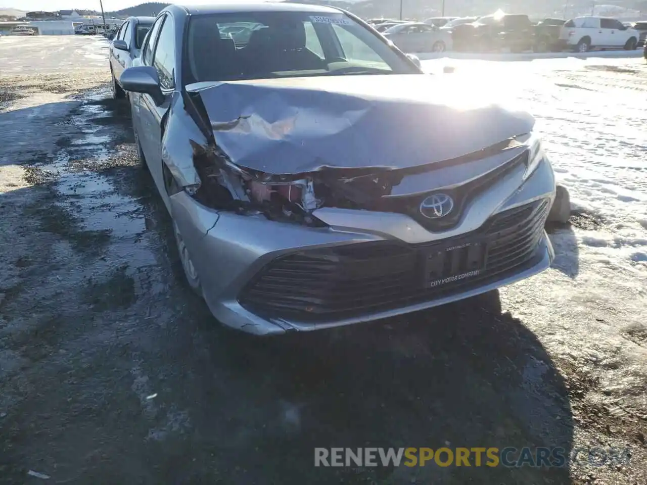 9 Photograph of a damaged car 4T1C31AK8LU519610 TOYOTA CAMRY 2020