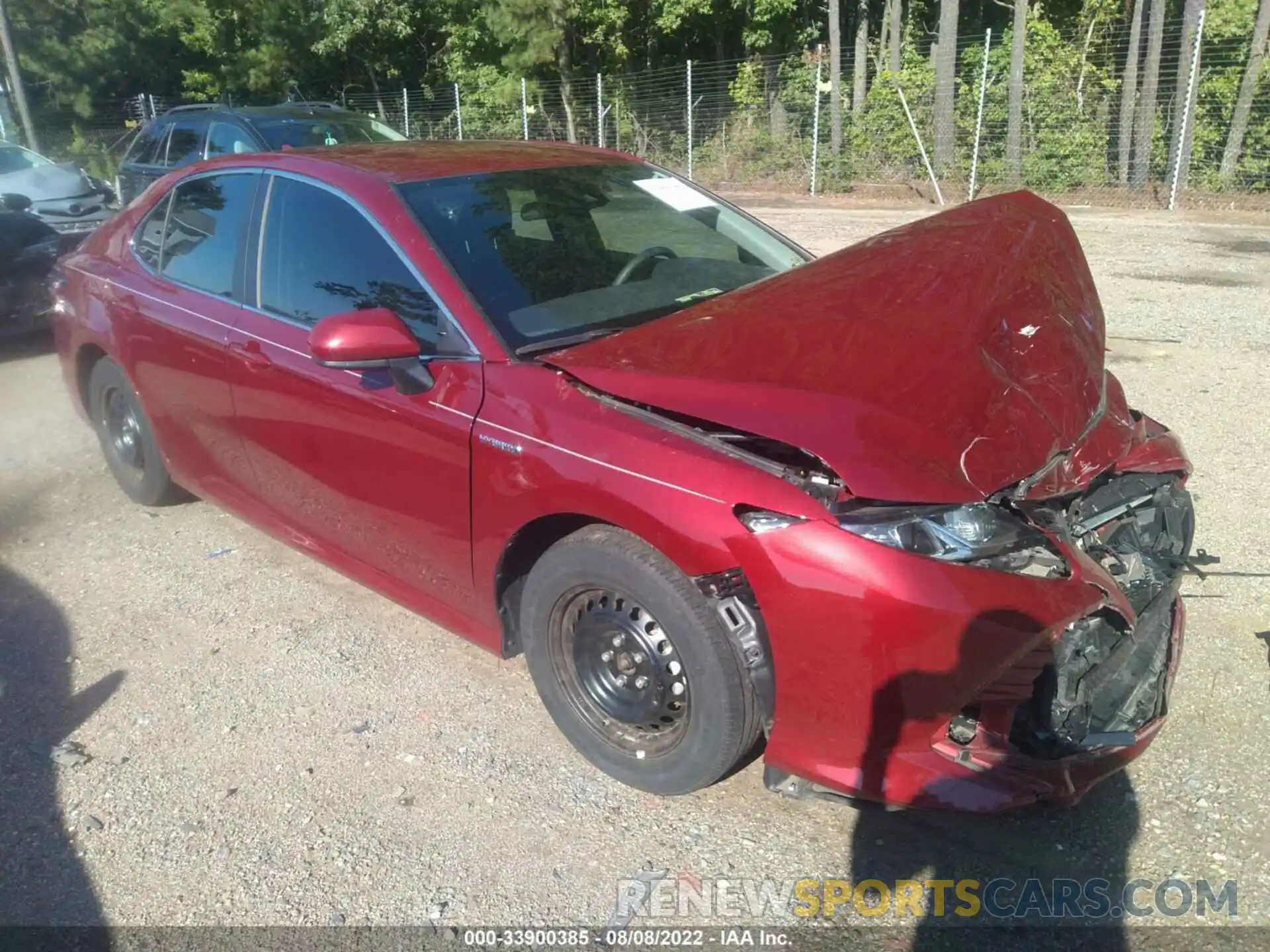 1 Photograph of a damaged car 4T1C31AK8LU520711 TOYOTA CAMRY 2020