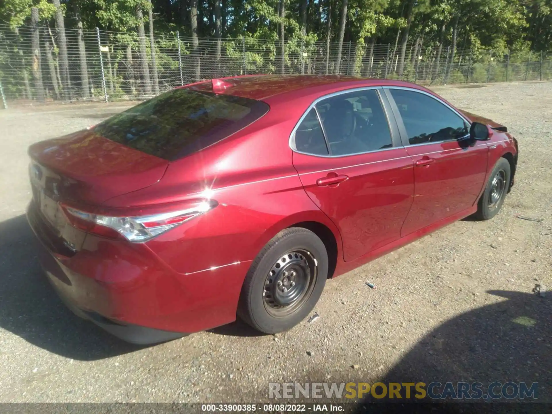 4 Photograph of a damaged car 4T1C31AK8LU520711 TOYOTA CAMRY 2020