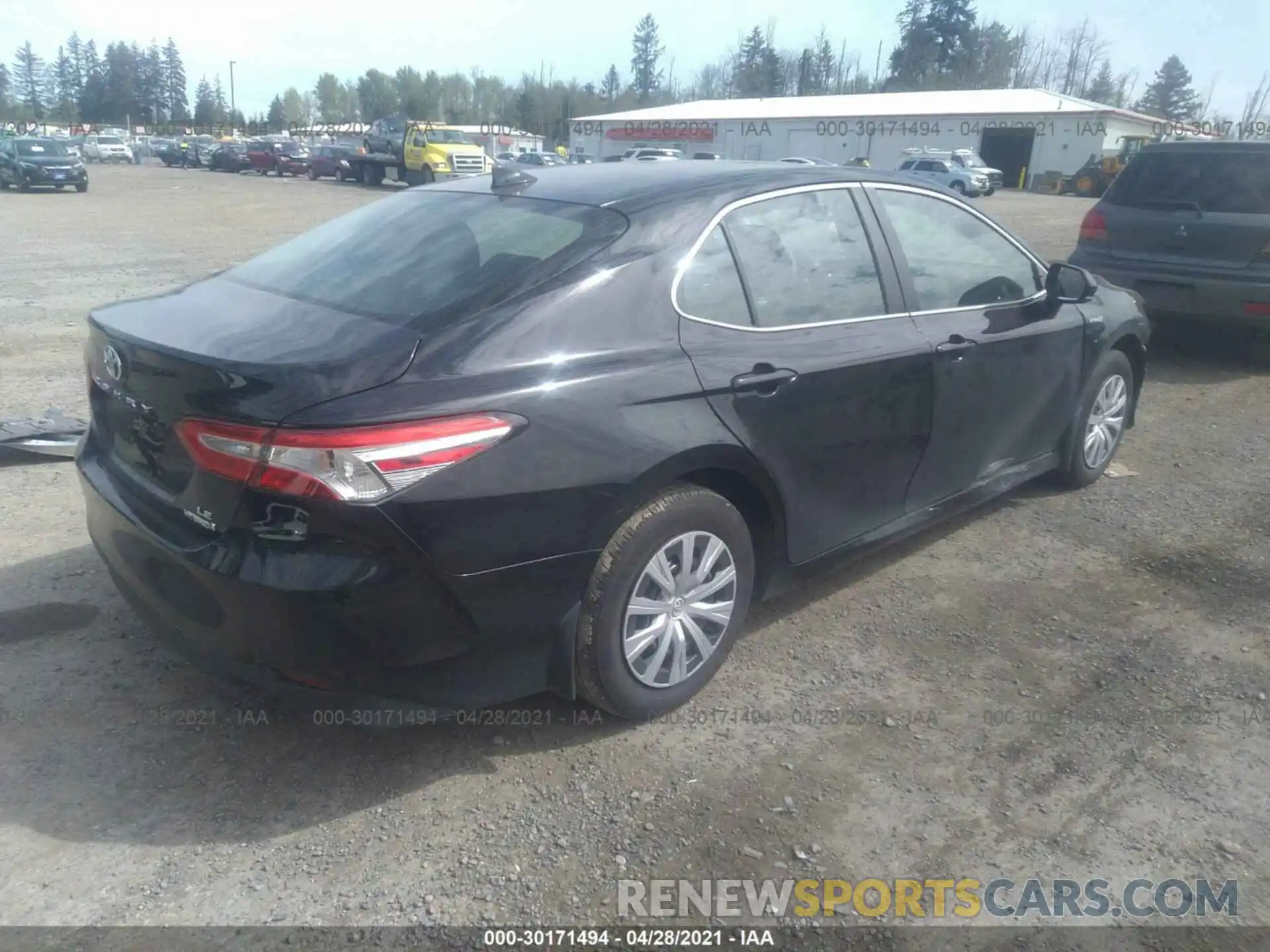 4 Photograph of a damaged car 4T1C31AK8LU525214 TOYOTA CAMRY 2020