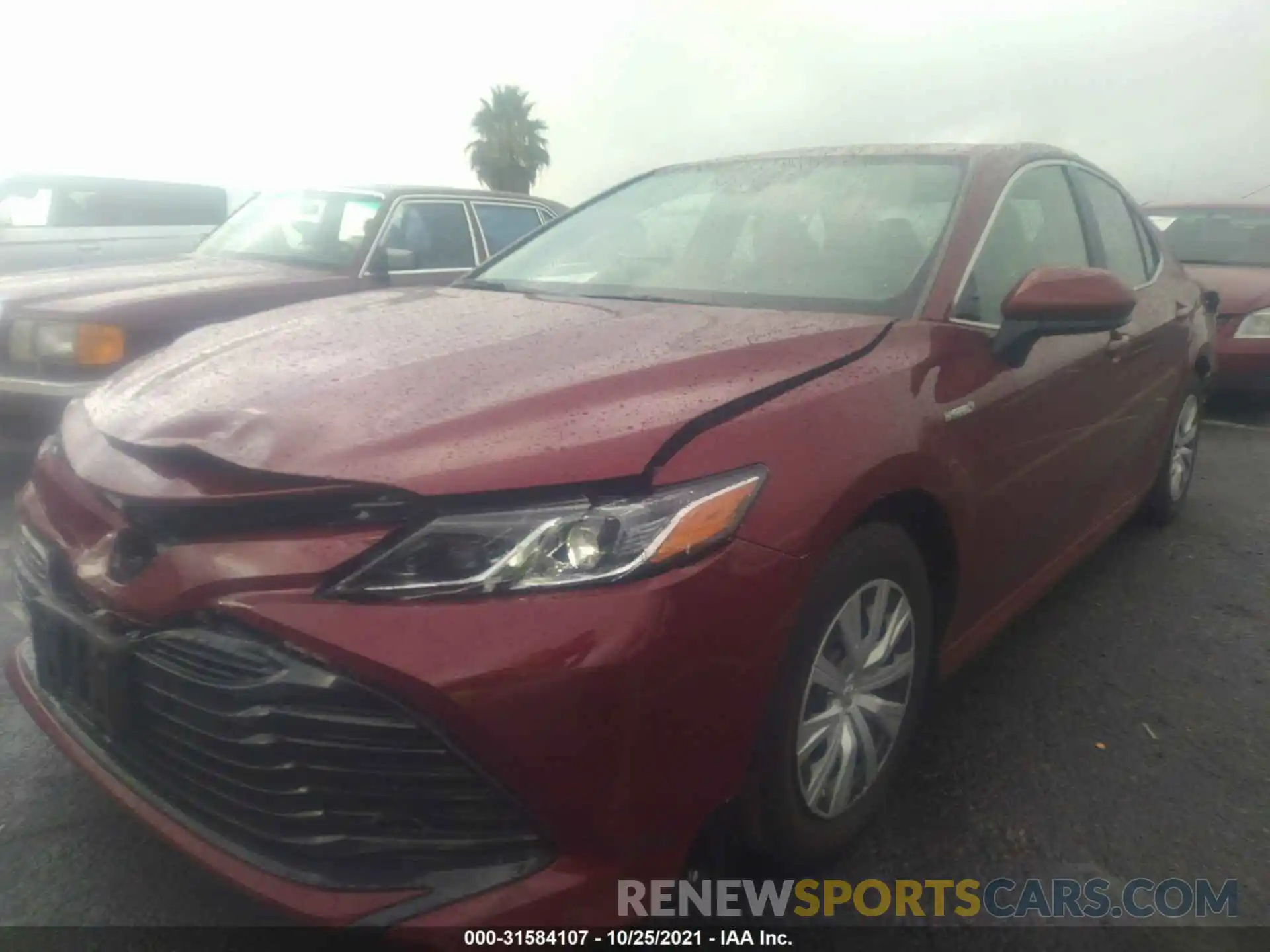 2 Photograph of a damaged car 4T1C31AK8LU526315 TOYOTA CAMRY 2020