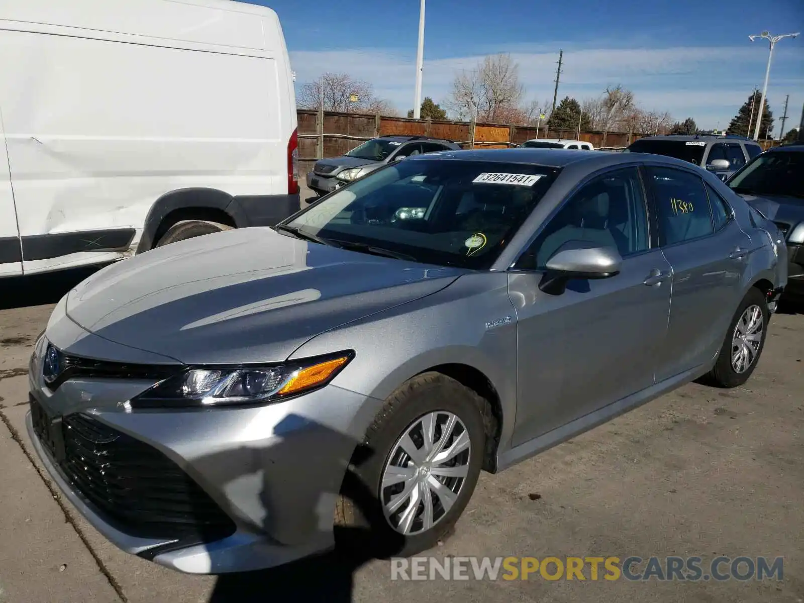 2 Photograph of a damaged car 4T1C31AK8LU533362 TOYOTA CAMRY 2020