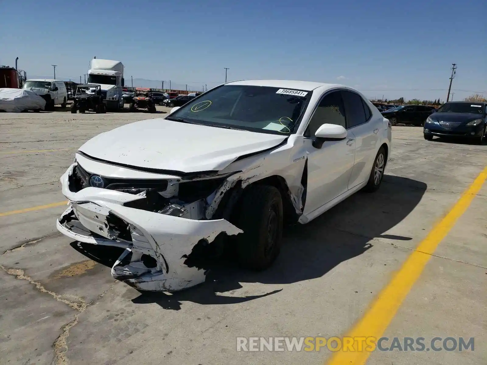 2 Photograph of a damaged car 4T1C31AK8LU538447 TOYOTA CAMRY 2020