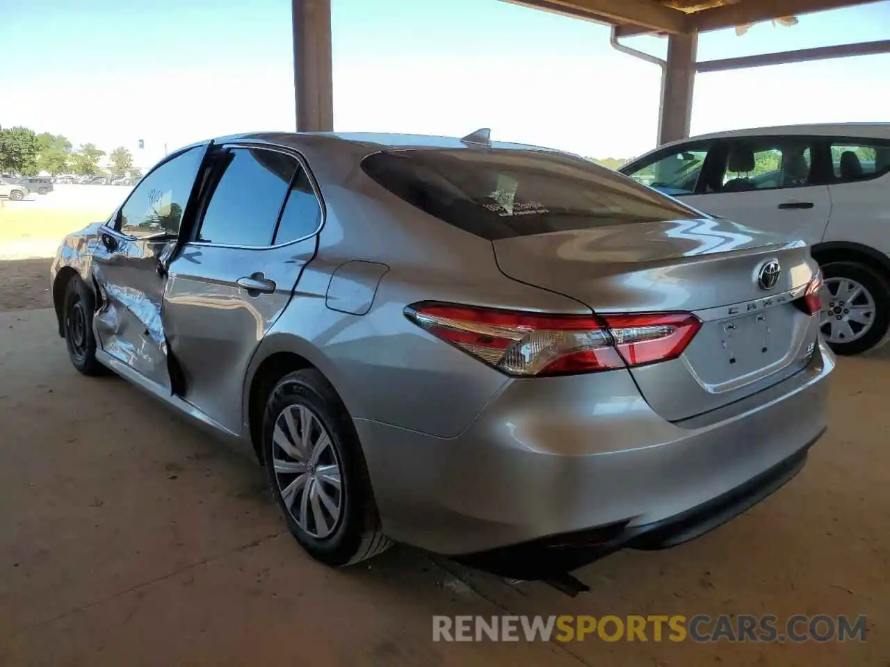 3 Photograph of a damaged car 4T1C31AK8LU540151 TOYOTA CAMRY 2020