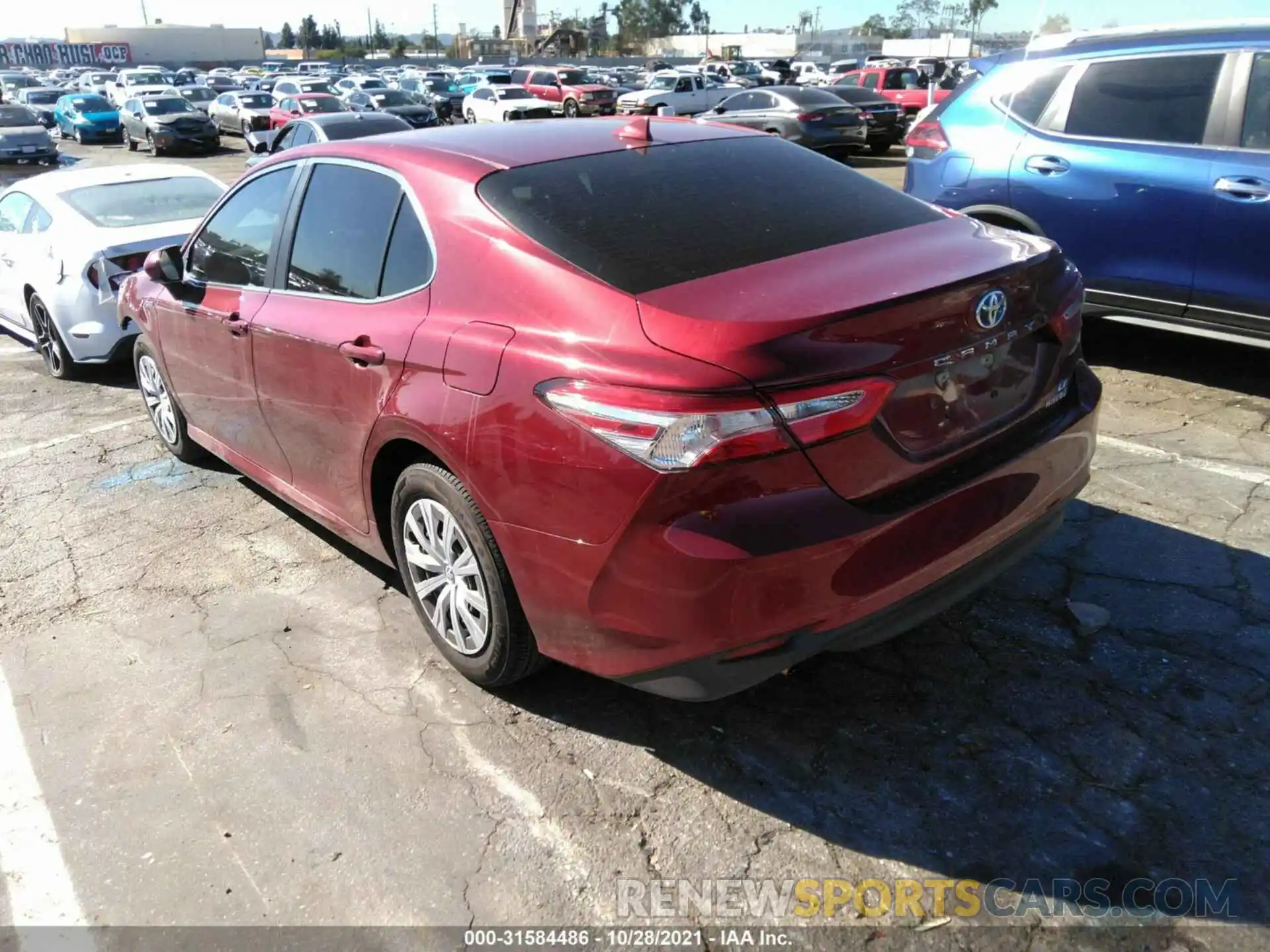 3 Photograph of a damaged car 4T1C31AK8LU545639 TOYOTA CAMRY 2020