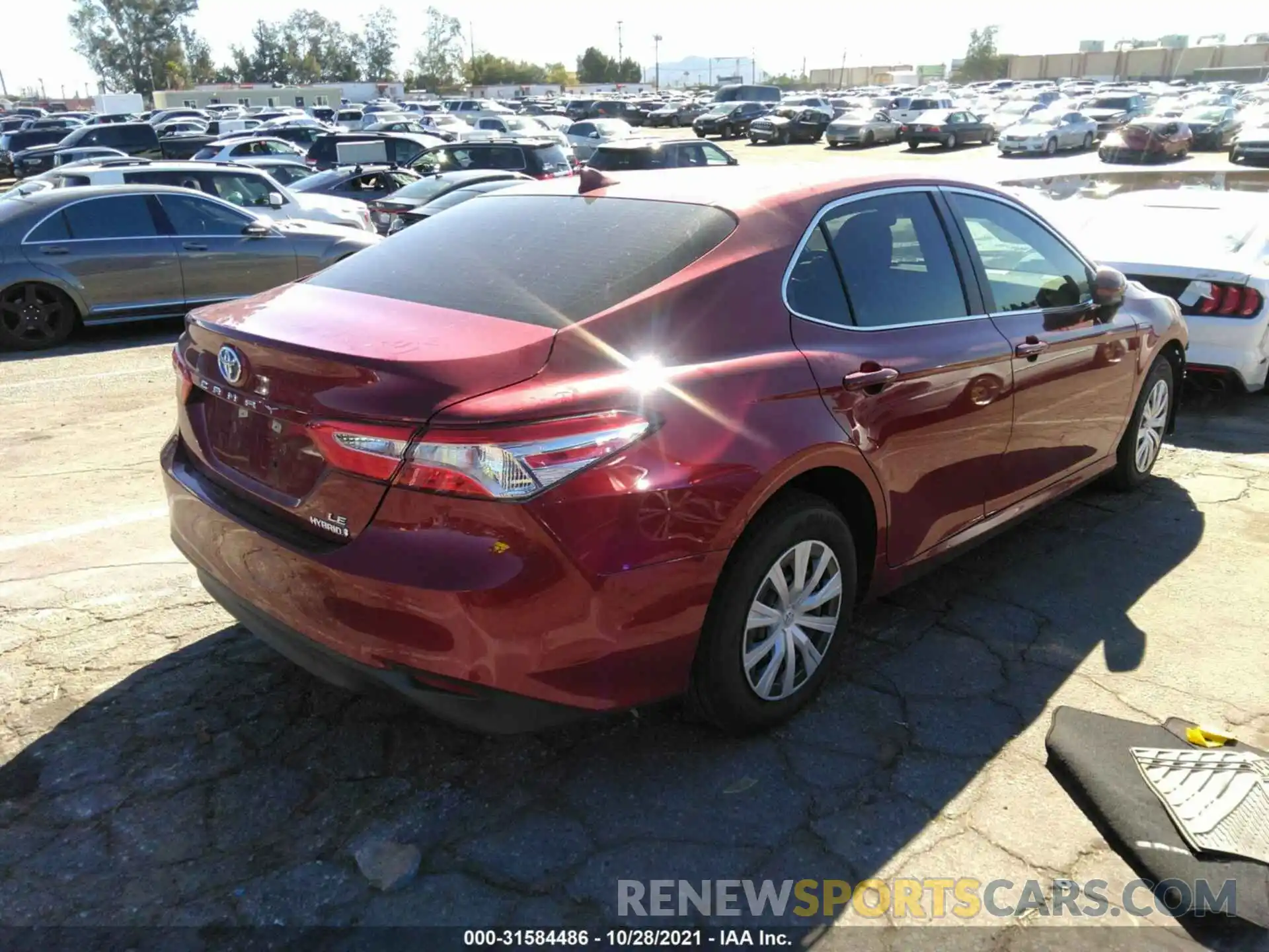 4 Photograph of a damaged car 4T1C31AK8LU545639 TOYOTA CAMRY 2020