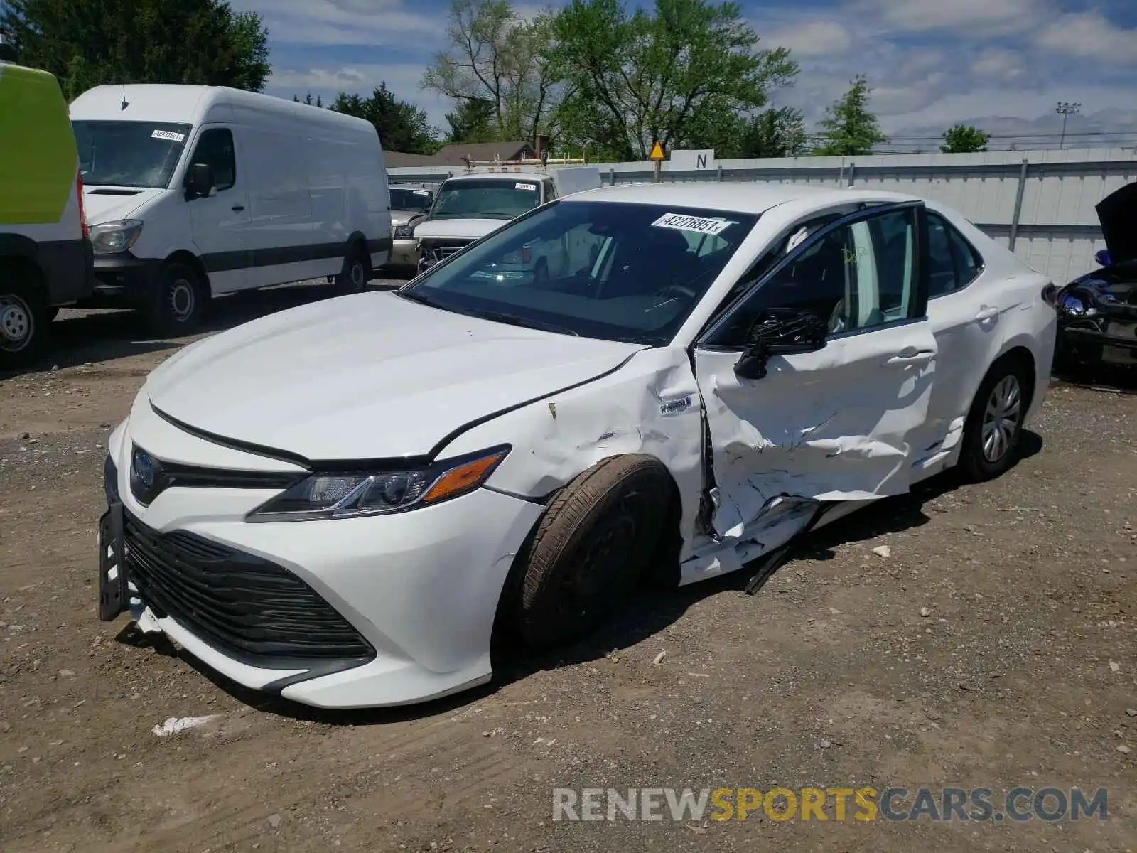 2 Photograph of a damaged car 4T1C31AK9LU018385 TOYOTA CAMRY 2020