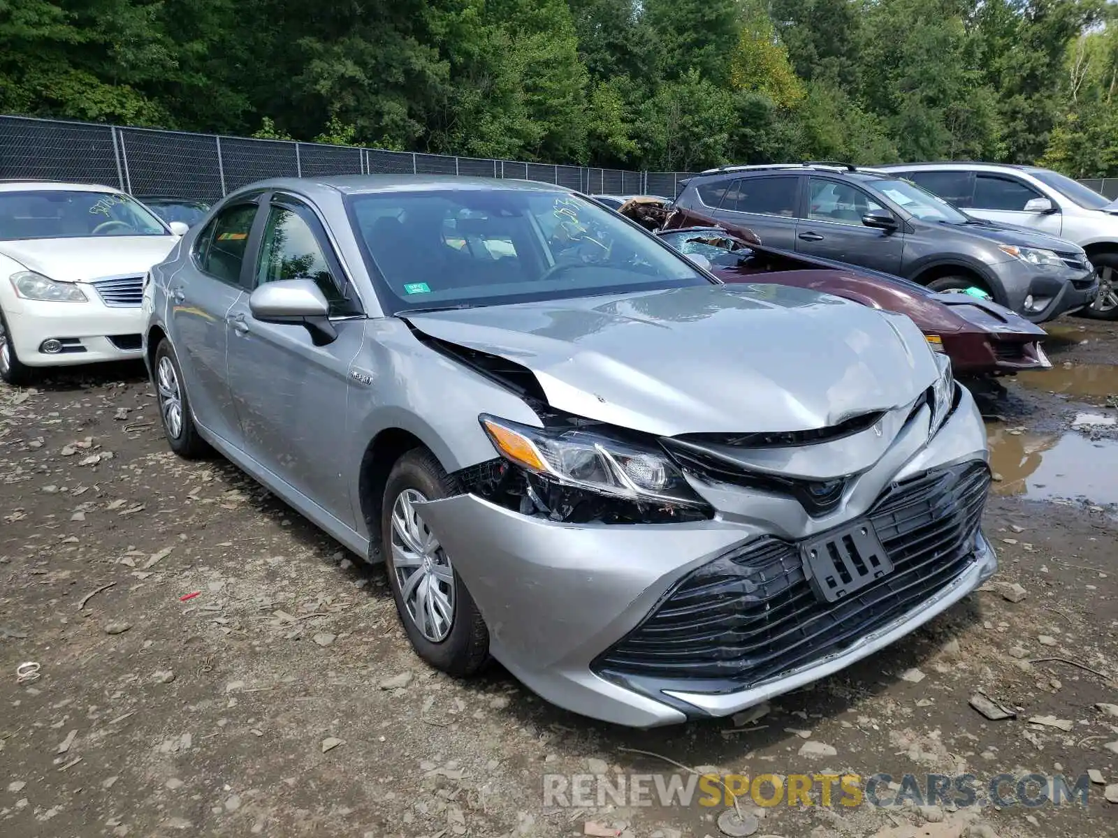 1 Photograph of a damaged car 4T1C31AK9LU018919 TOYOTA CAMRY 2020