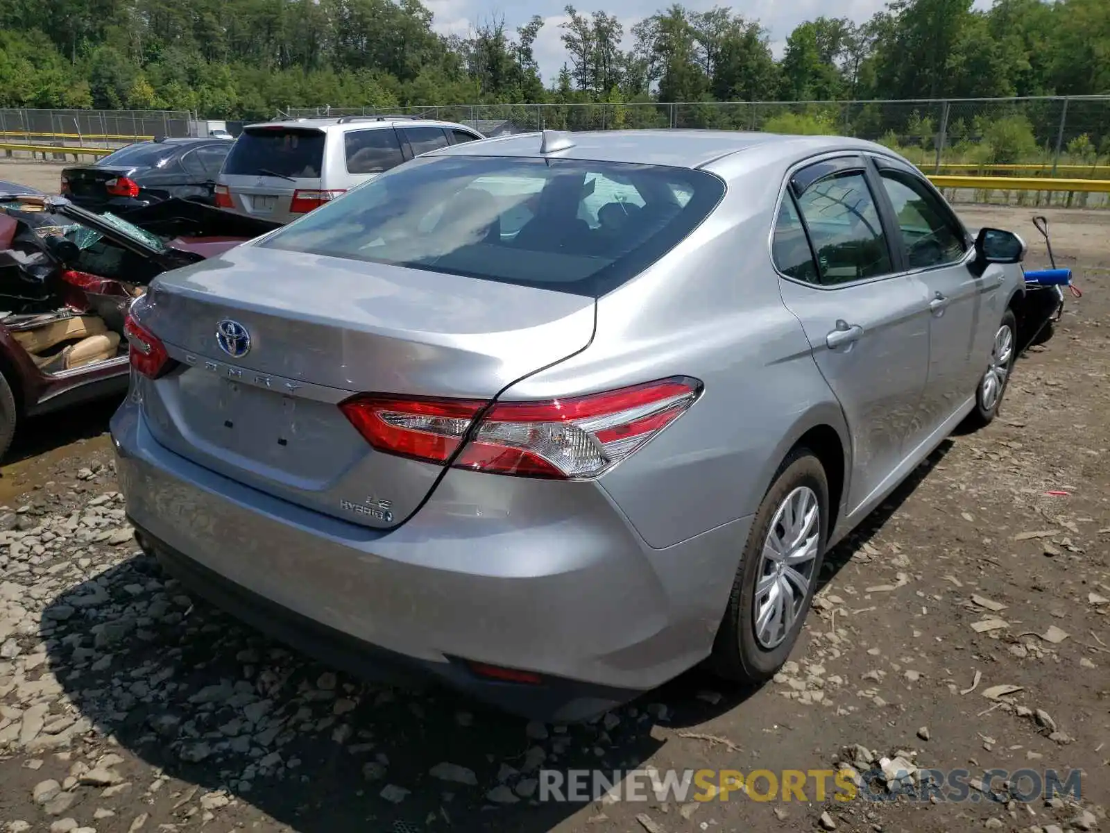 4 Photograph of a damaged car 4T1C31AK9LU018919 TOYOTA CAMRY 2020