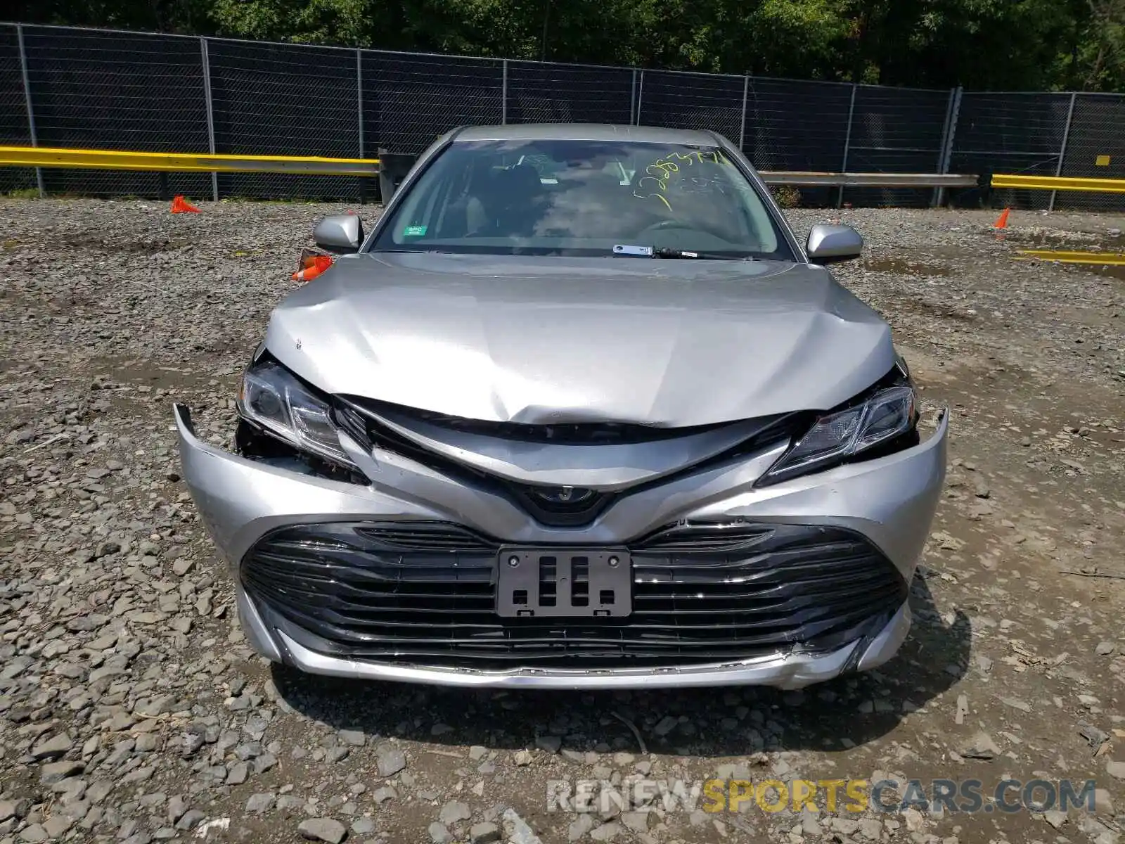 9 Photograph of a damaged car 4T1C31AK9LU018919 TOYOTA CAMRY 2020