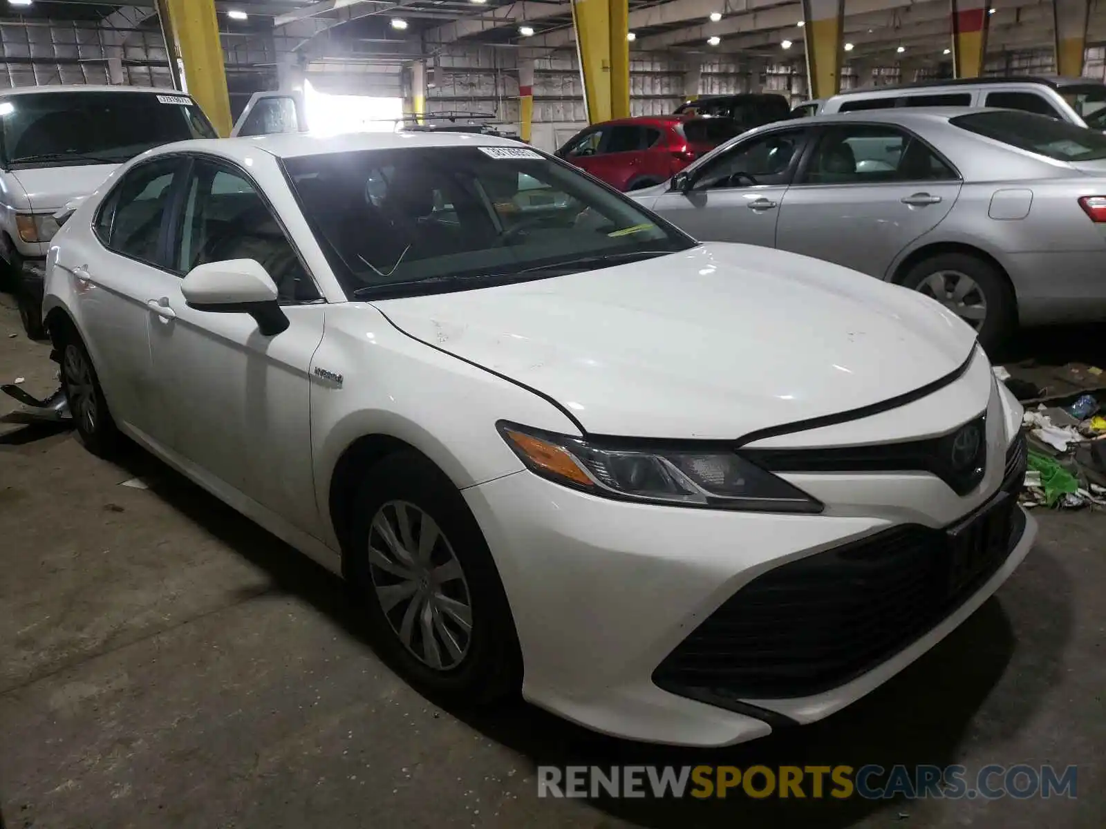 1 Photograph of a damaged car 4T1C31AK9LU519468 TOYOTA CAMRY 2020