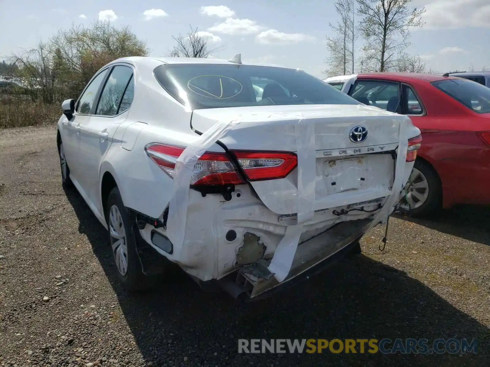 3 Photograph of a damaged car 4T1C31AK9LU519468 TOYOTA CAMRY 2020