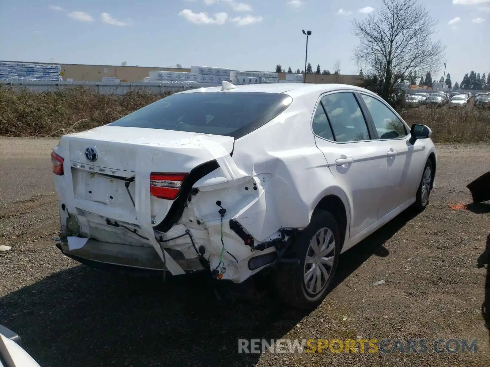 4 Photograph of a damaged car 4T1C31AK9LU519468 TOYOTA CAMRY 2020