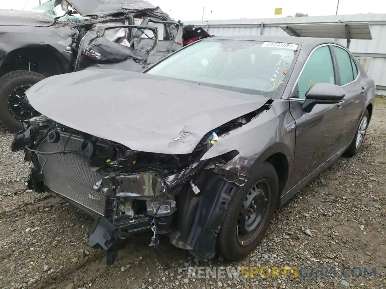 2 Photograph of a damaged car 4T1C31AK9LU521950 TOYOTA CAMRY 2020