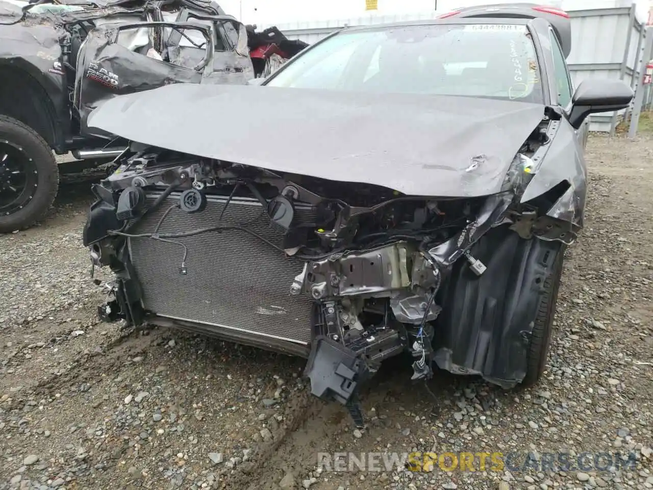 9 Photograph of a damaged car 4T1C31AK9LU521950 TOYOTA CAMRY 2020