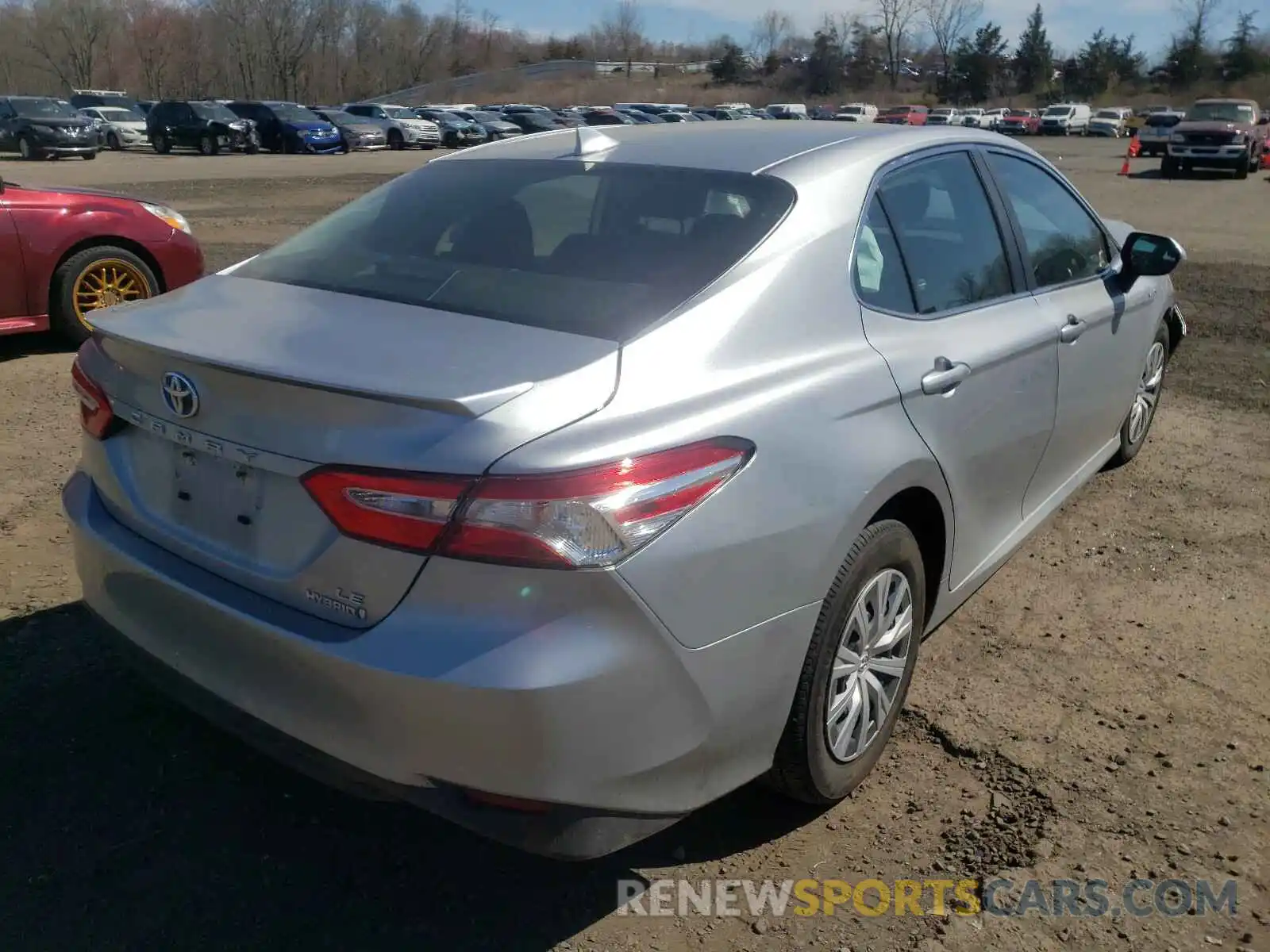 4 Photograph of a damaged car 4T1C31AK9LU526999 TOYOTA CAMRY 2020