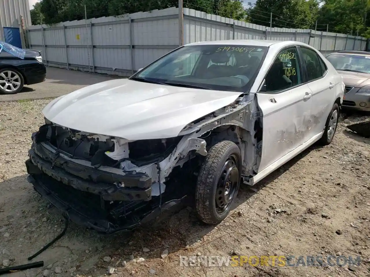 2 Photograph of a damaged car 4T1C31AK9LU527411 TOYOTA CAMRY 2020