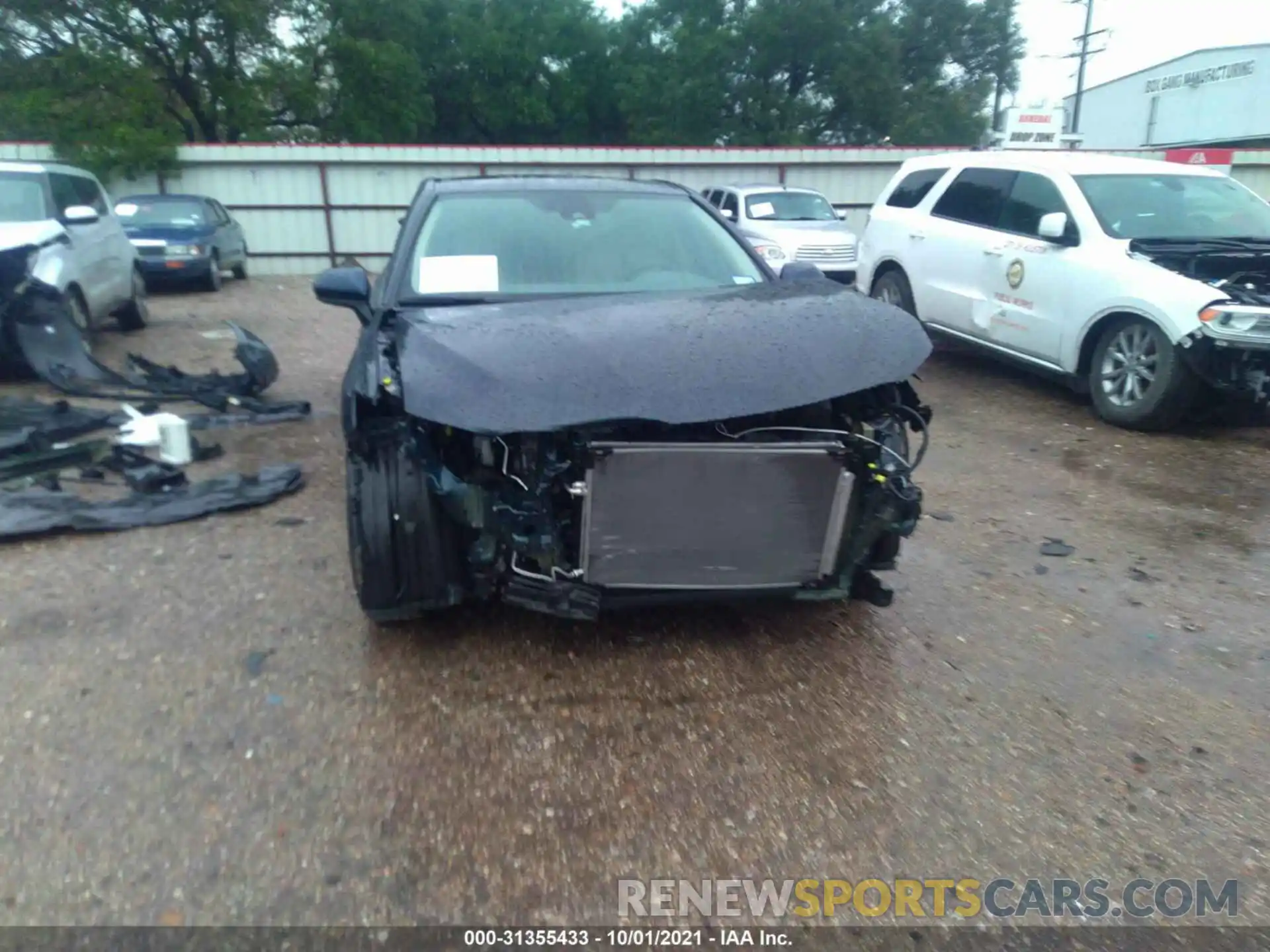 6 Photograph of a damaged car 4T1C31AK9LU527716 TOYOTA CAMRY 2020