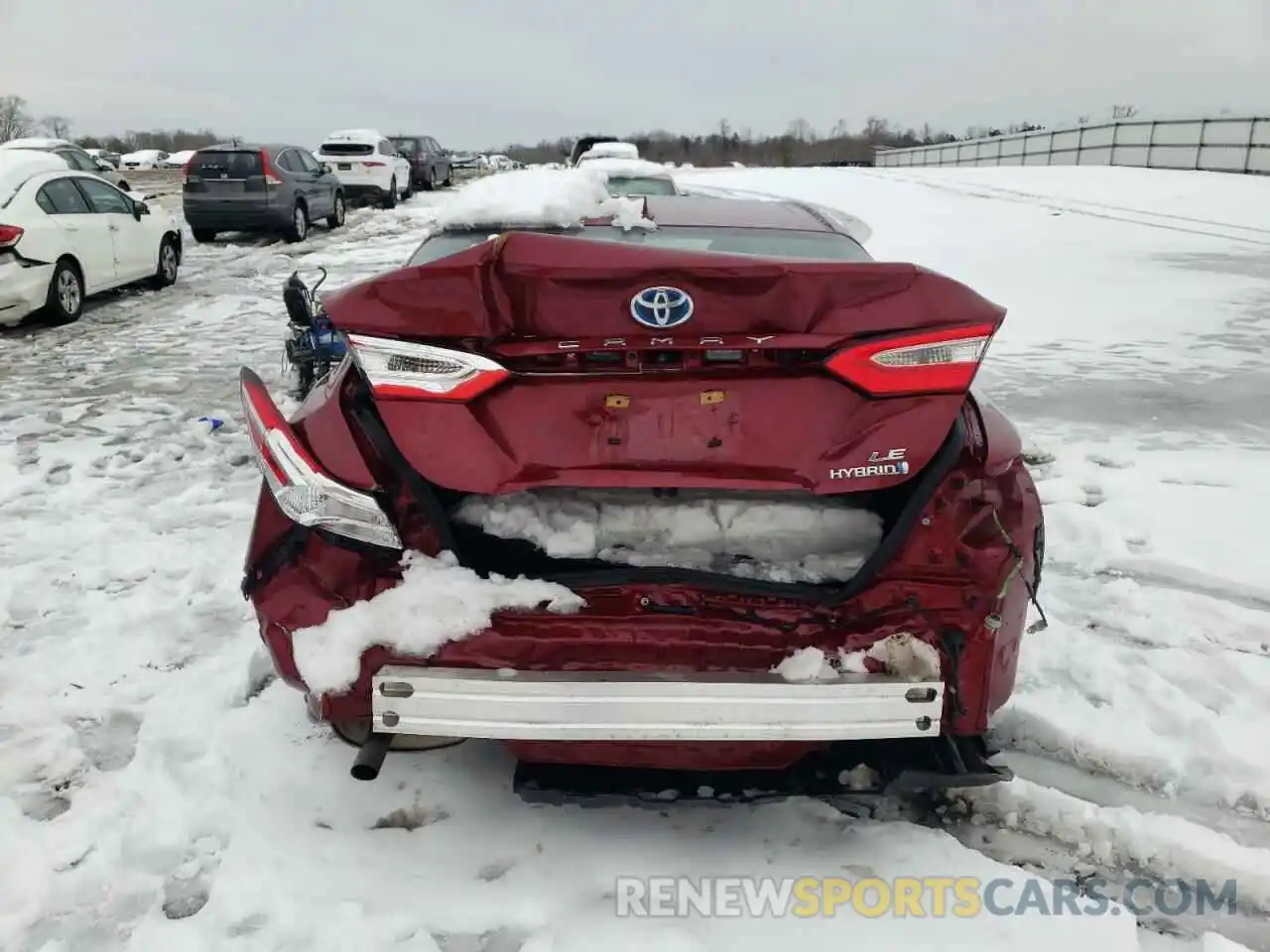 9 Photograph of a damaged car 4T1C31AK9LU532155 TOYOTA CAMRY 2020