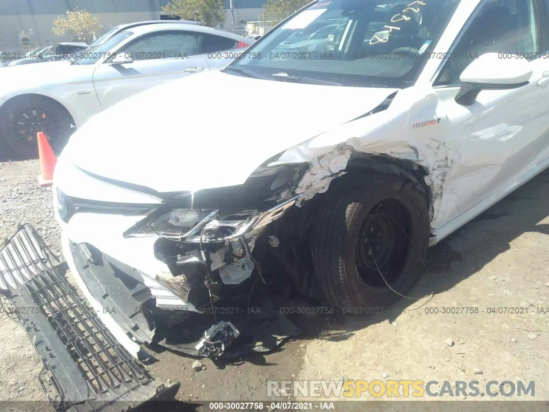 6 Photograph of a damaged car 4T1C31AK9LU536030 TOYOTA CAMRY 2020