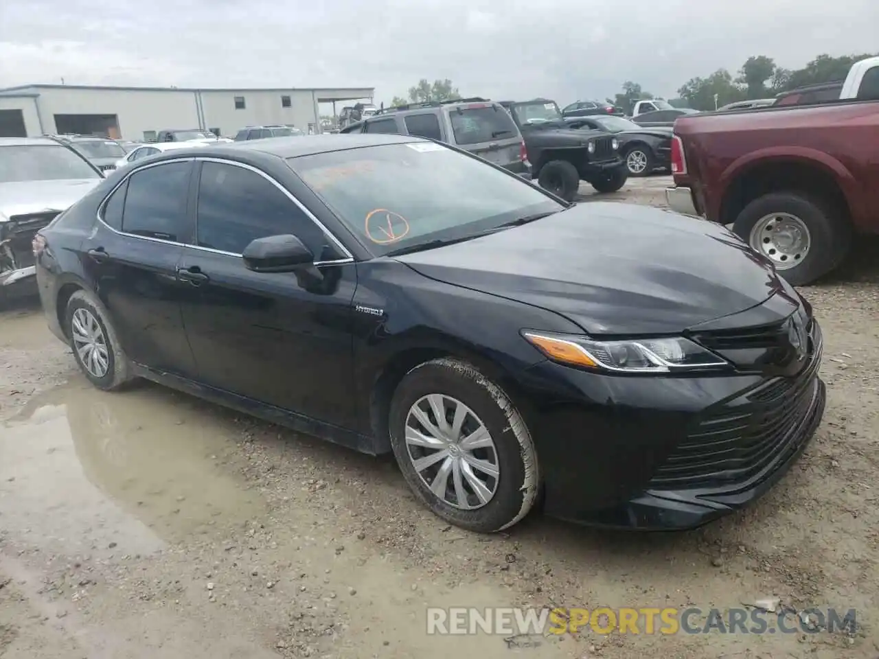 1 Photograph of a damaged car 4T1C31AK9LU539820 TOYOTA CAMRY 2020