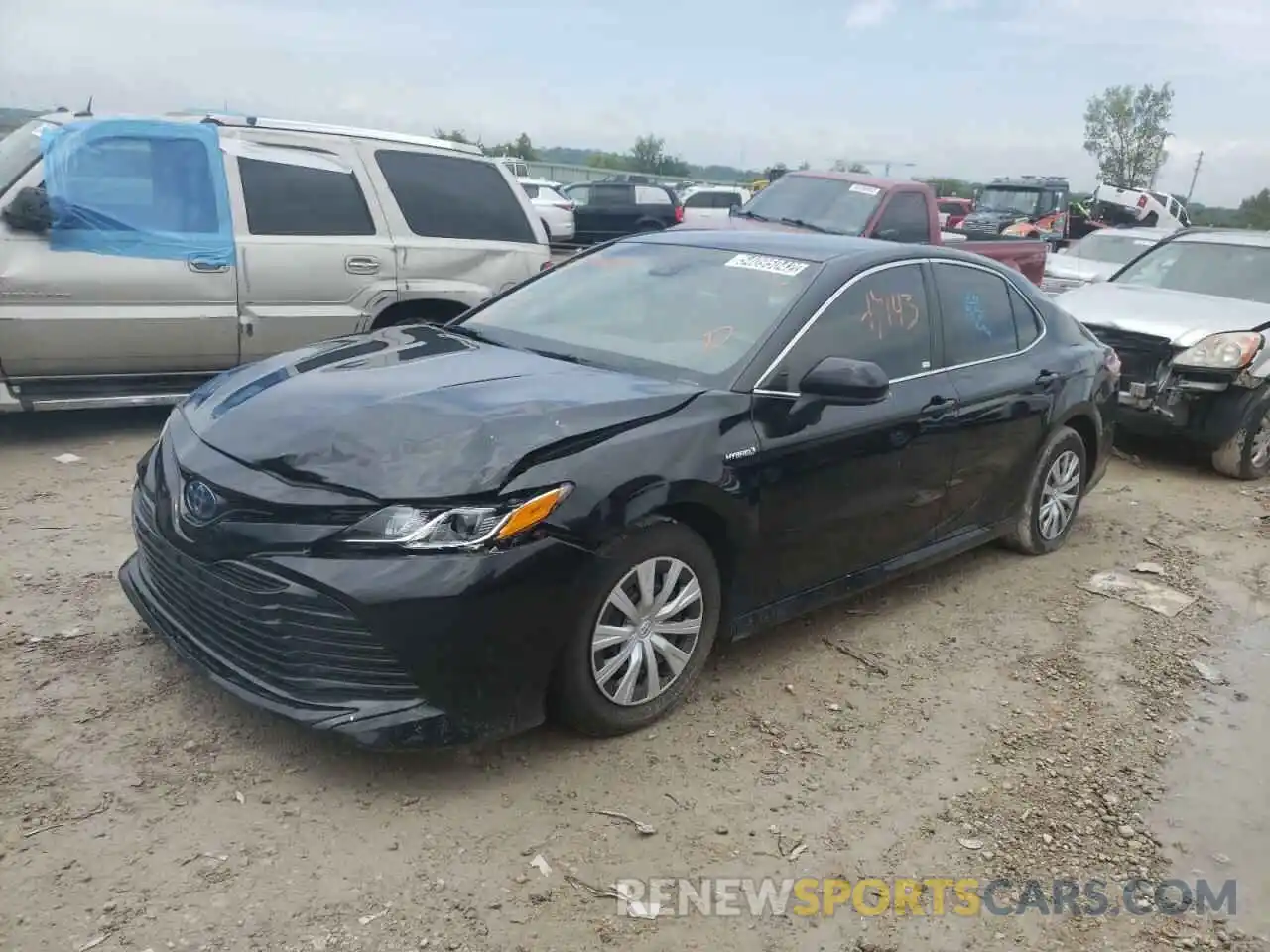 2 Photograph of a damaged car 4T1C31AK9LU539820 TOYOTA CAMRY 2020