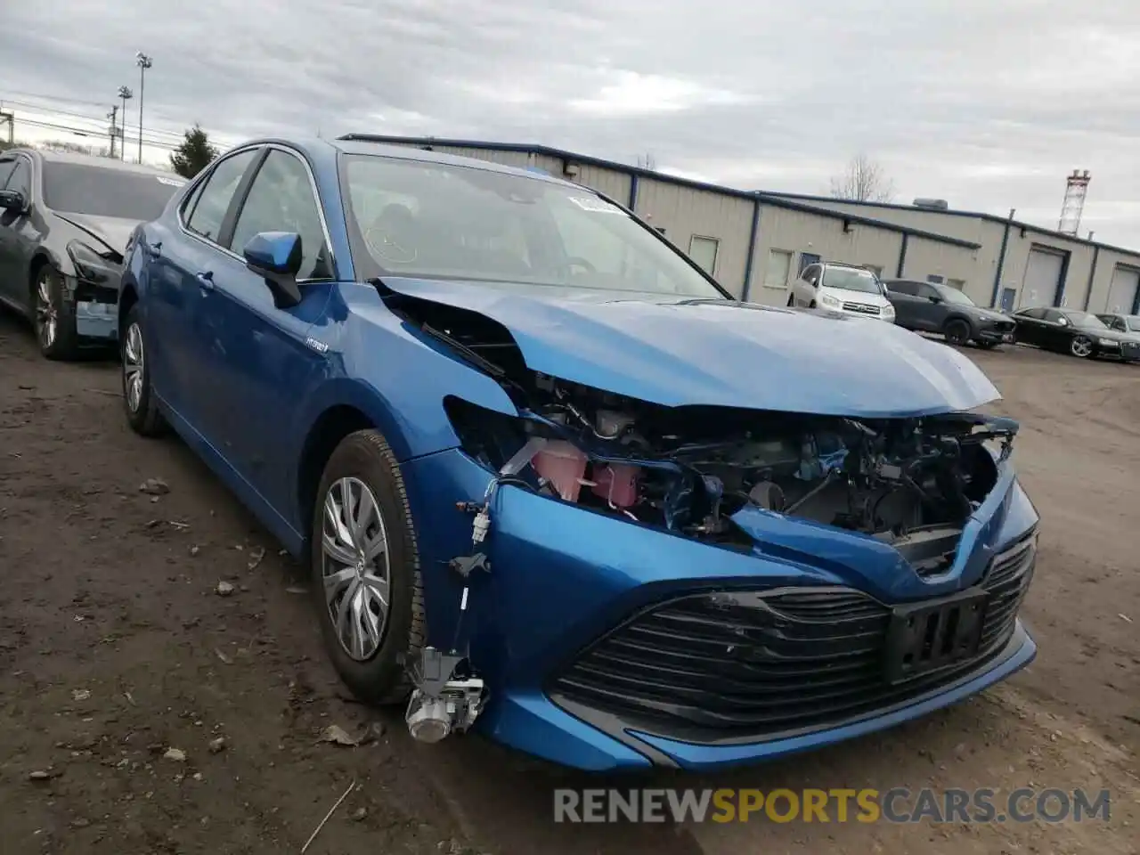 1 Photograph of a damaged car 4T1C31AKXLU009615 TOYOTA CAMRY 2020