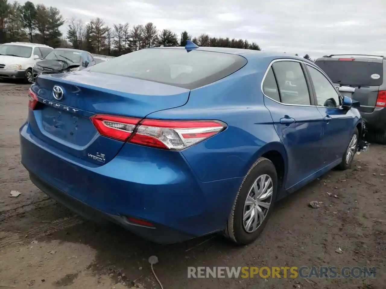 4 Photograph of a damaged car 4T1C31AKXLU009615 TOYOTA CAMRY 2020