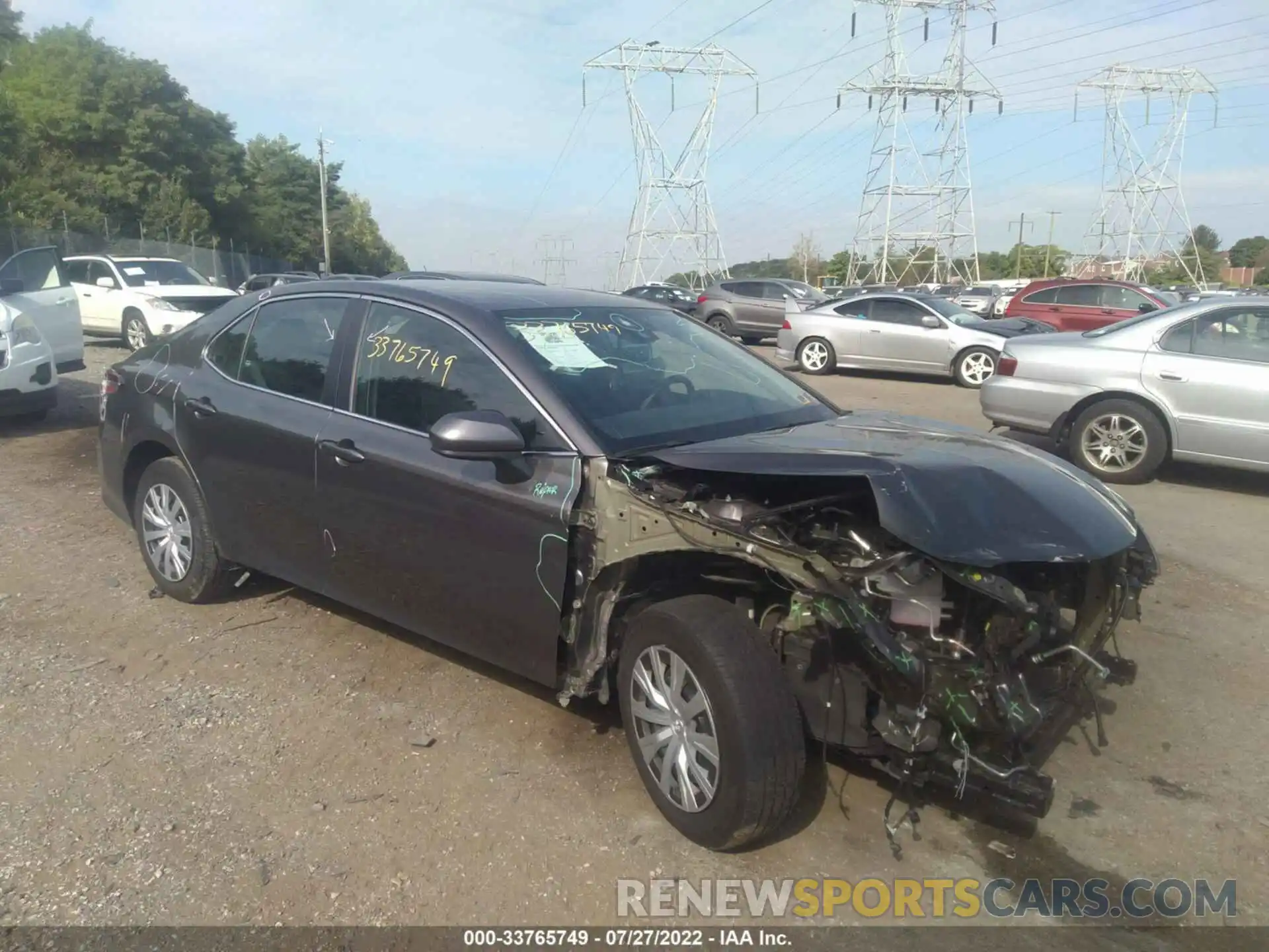 1 Photograph of a damaged car 4T1C31AKXLU523500 TOYOTA CAMRY 2020