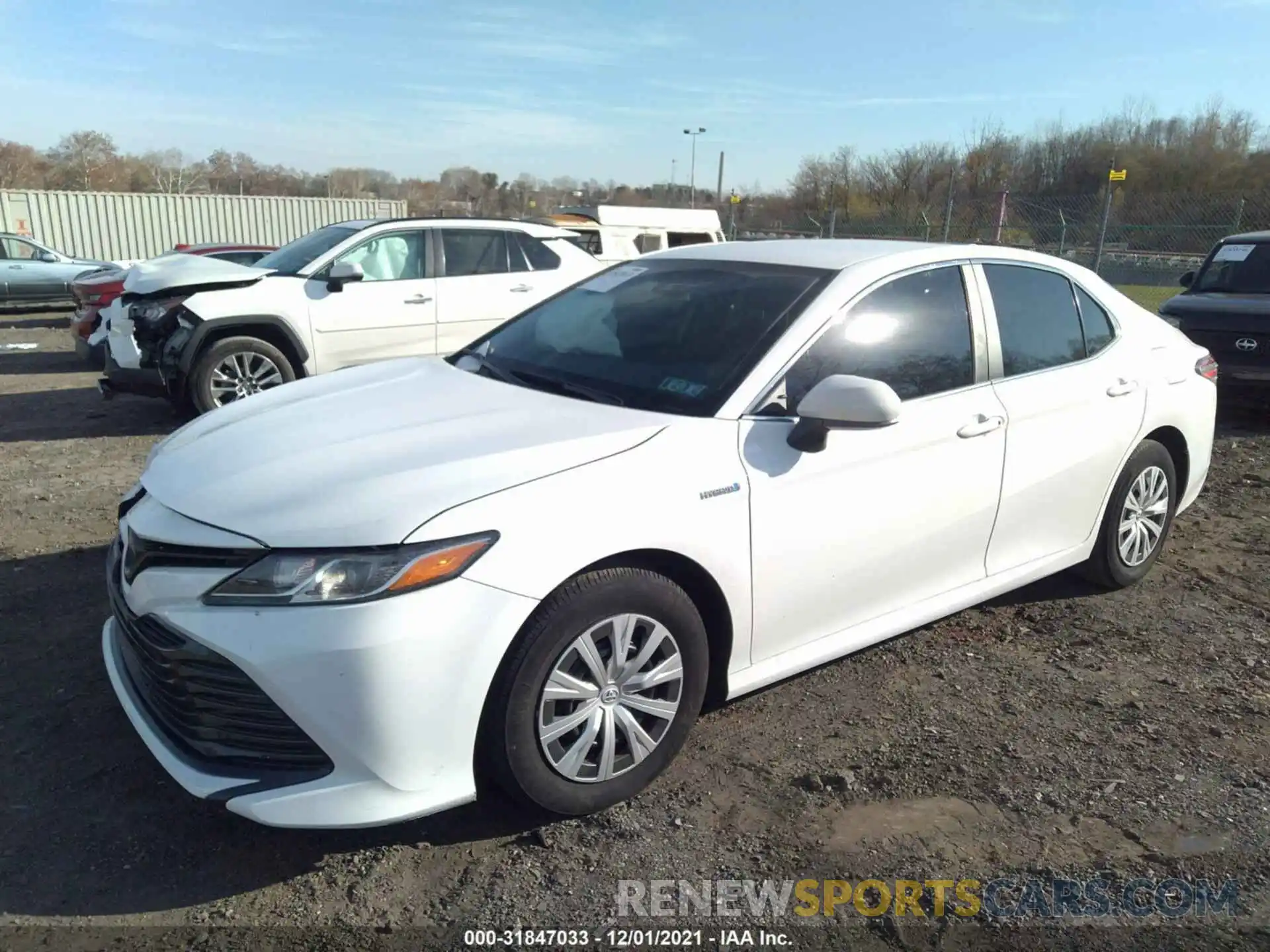 2 Photograph of a damaged car 4T1C31AKXLU523738 TOYOTA CAMRY 2020