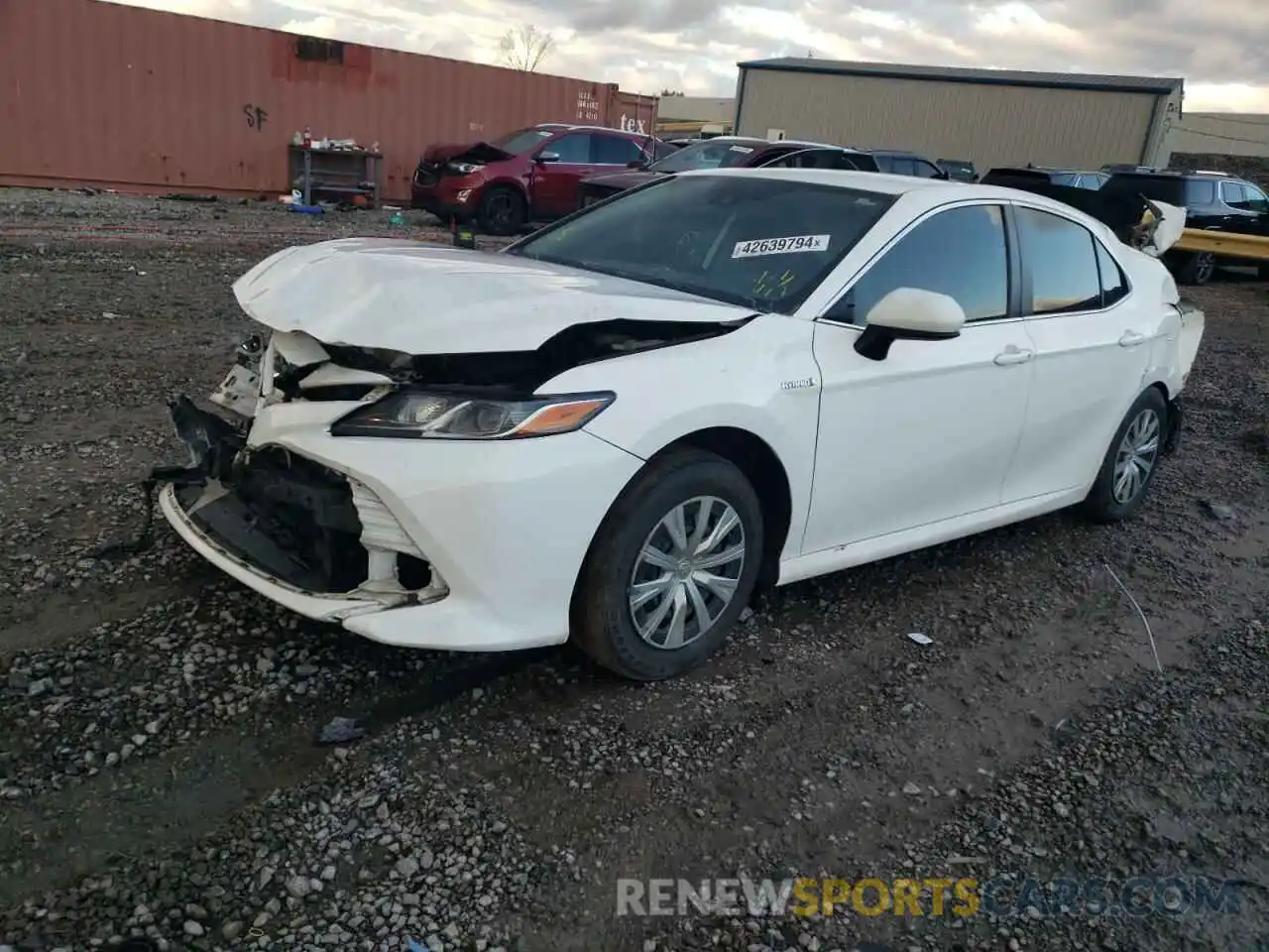 1 Photograph of a damaged car 4T1C31AKXLU530298 TOYOTA CAMRY 2020