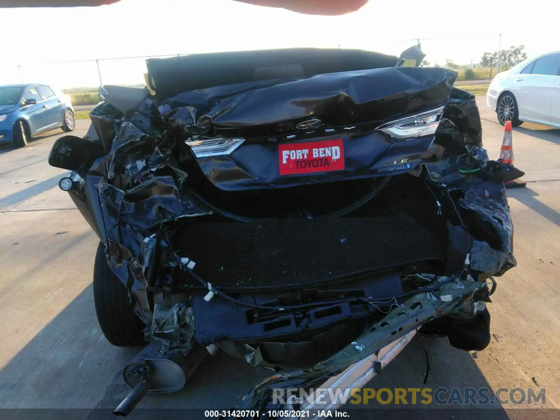 6 Photograph of a damaged car 4T1C31AKXLU530639 TOYOTA CAMRY 2020