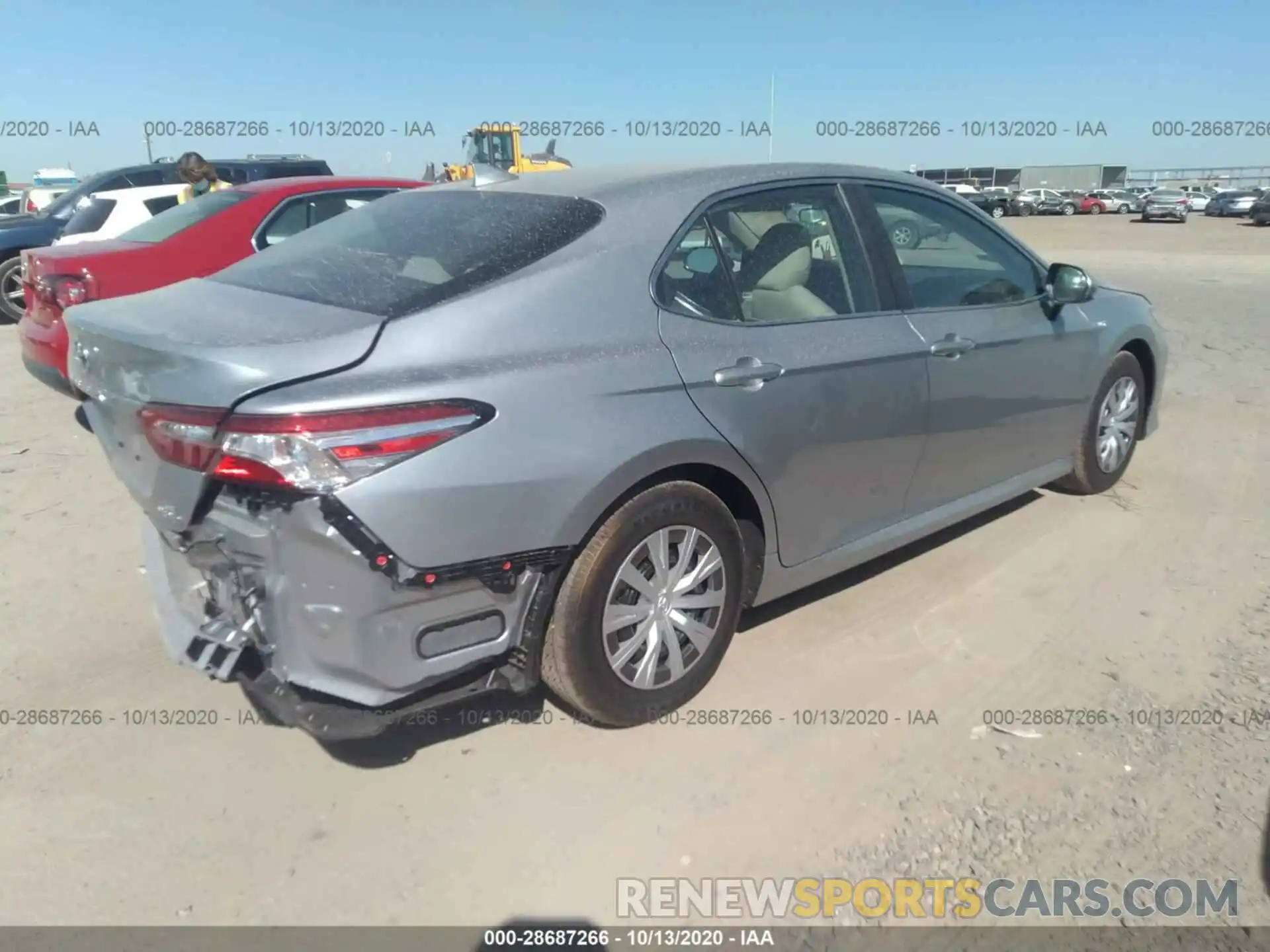 4 Photograph of a damaged car 4T1C31AKXLU539535 TOYOTA CAMRY 2020