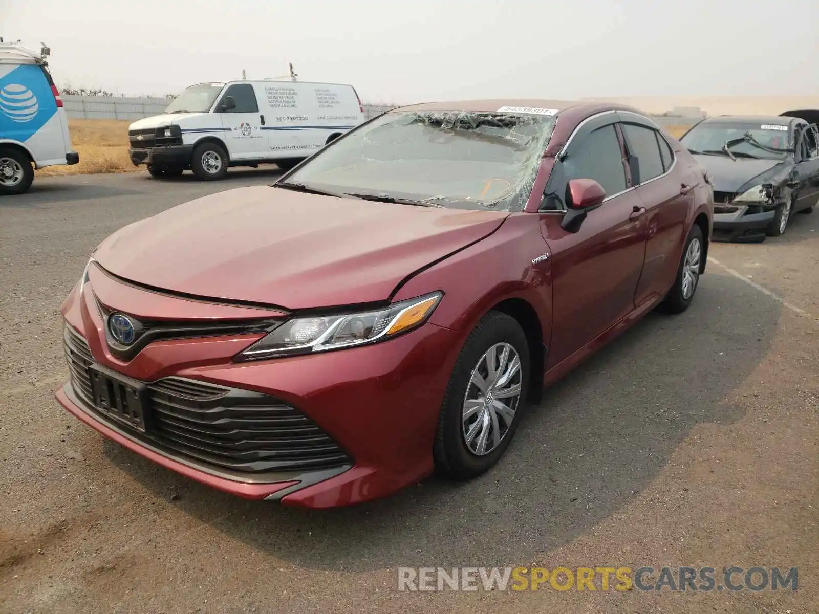 2 Photograph of a damaged car 4T1C31AKXLU542158 TOYOTA CAMRY 2020