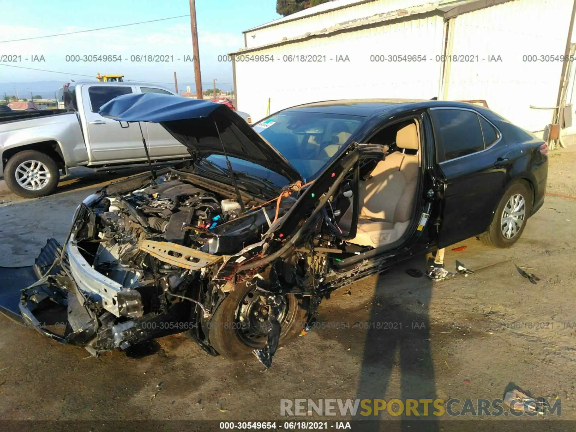 2 Photograph of a damaged car 4T1E31AK0LU009356 TOYOTA CAMRY 2020