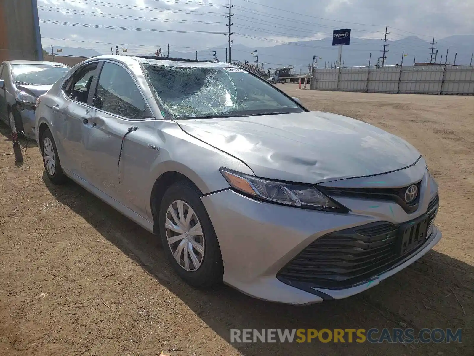 1 Photograph of a damaged car 4T1E31AK0LU017604 TOYOTA CAMRY 2020