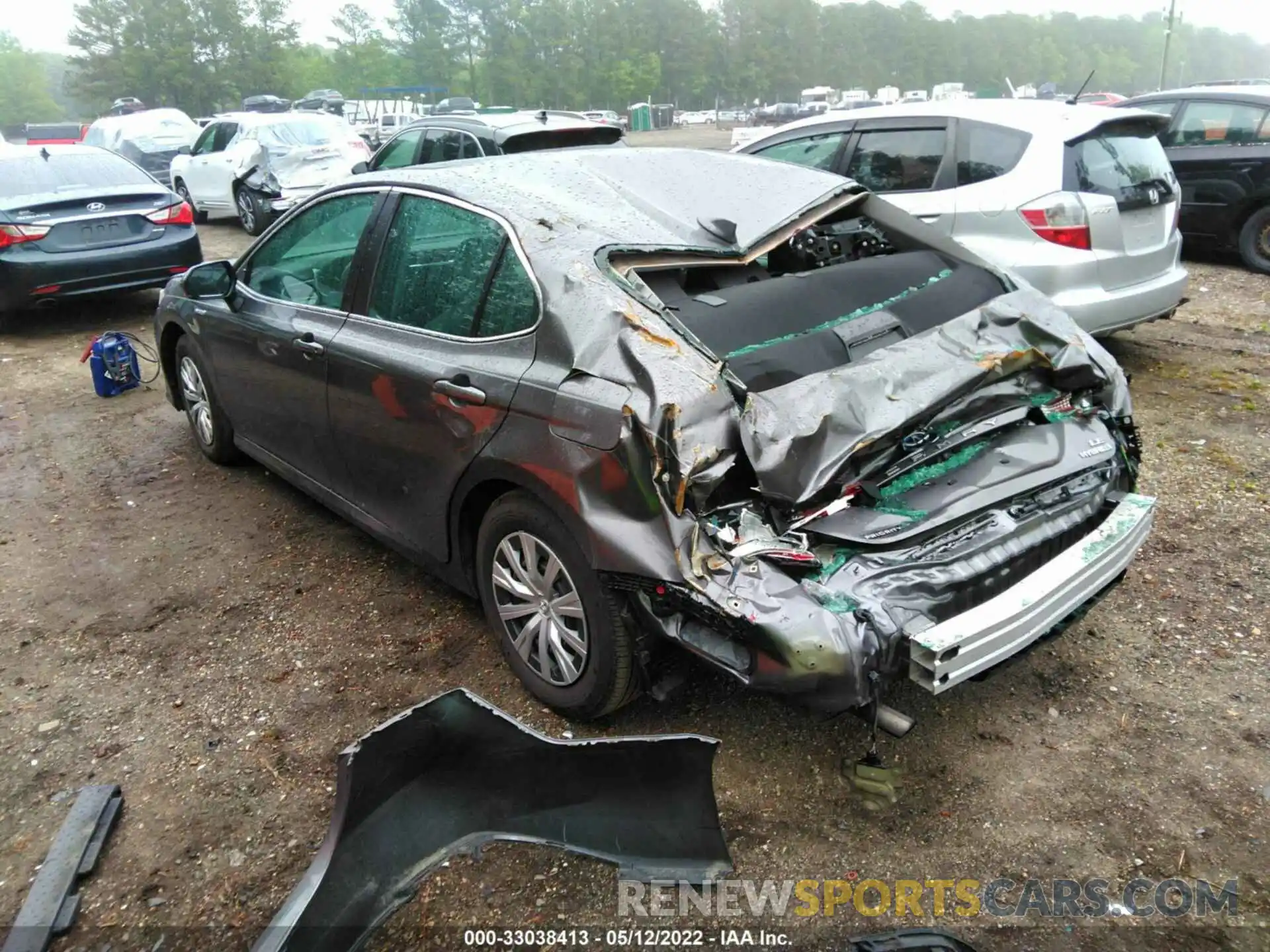 3 Фотография поврежденного автомобиля 4T1E31AK1LU530358 TOYOTA CAMRY 2020