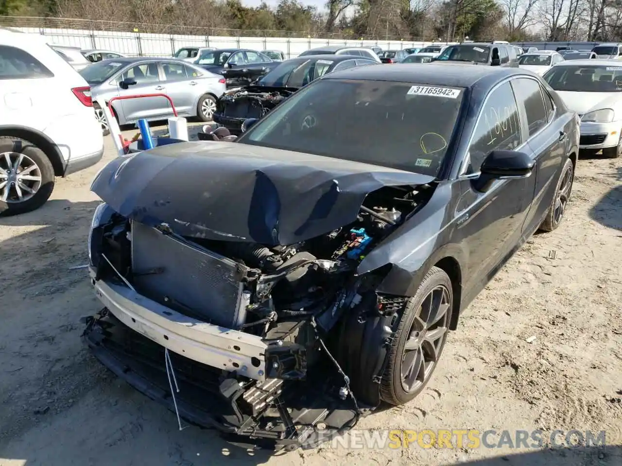 2 Photograph of a damaged car 4T1E31AK4LU016861 TOYOTA CAMRY 2020