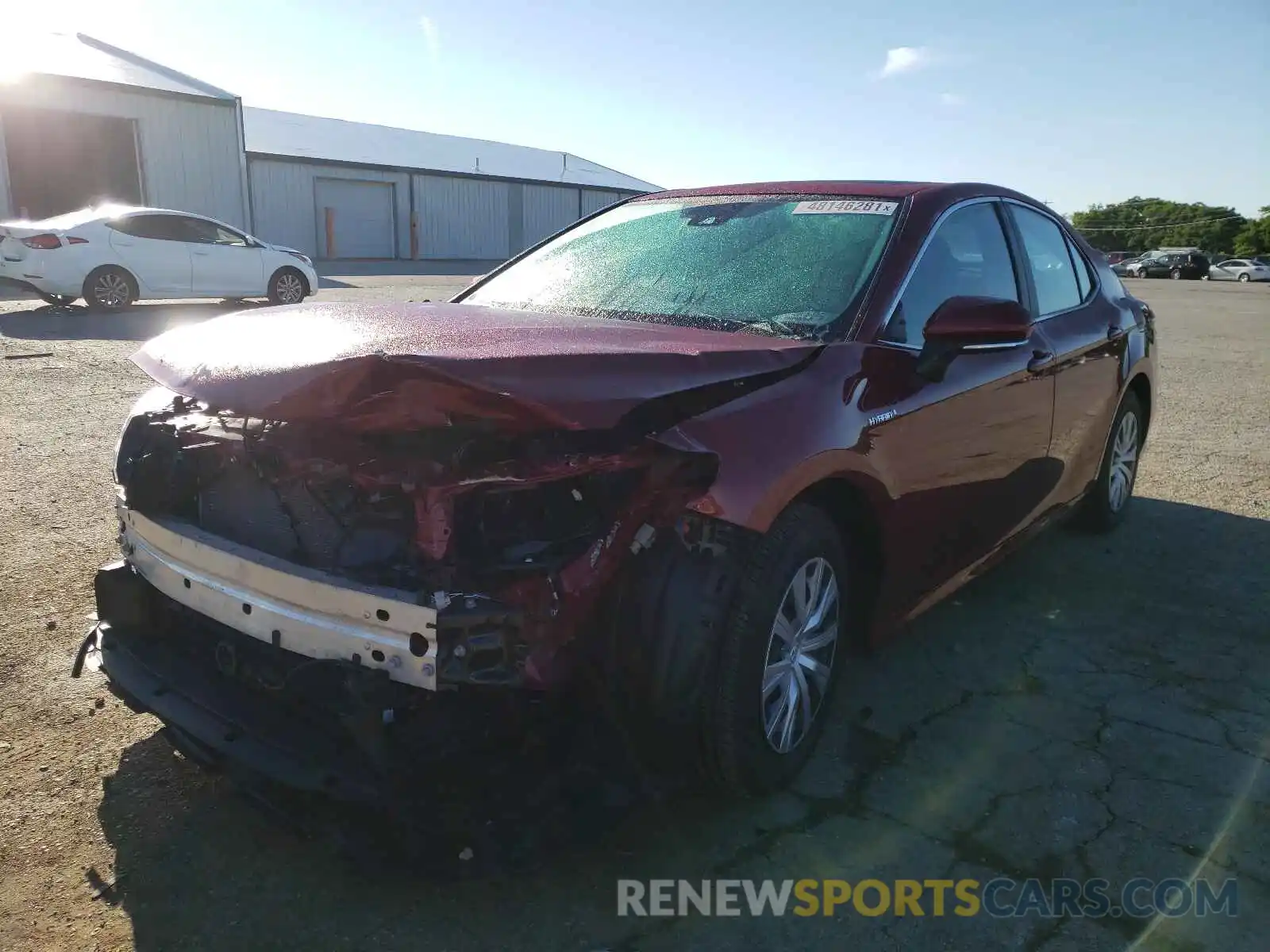 2 Photograph of a damaged car 4T1E31AK6LU019048 TOYOTA CAMRY 2020